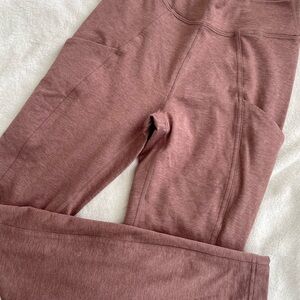 Women’s Lululemon Mauve Leggings